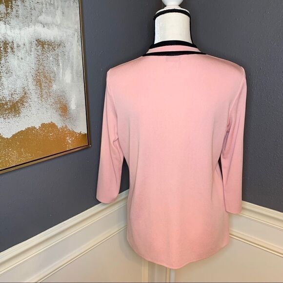 Misook 3/4 sleeve sweater blouse w military neck - Picture 4 of 5